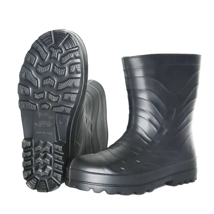 Why Lightweight Winter Boots Are Dominating Commercial Procurement