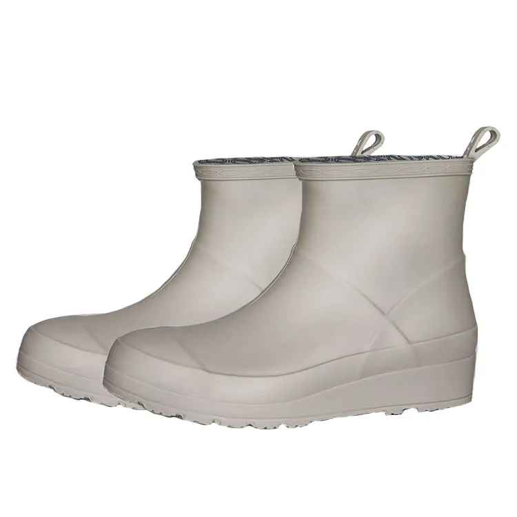 SLIP RESISTANT SOLE
