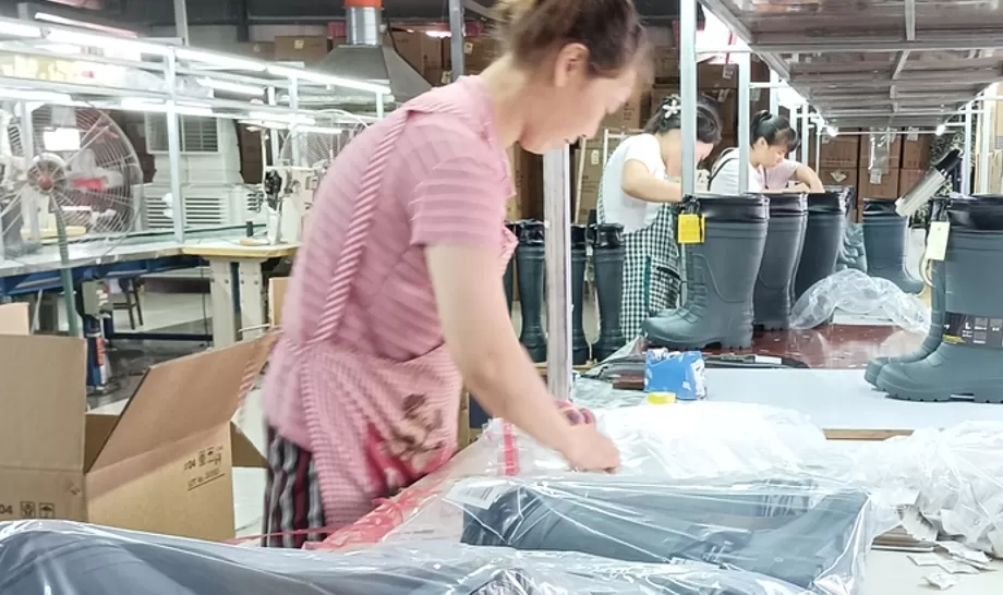 Quality inspection and packaging